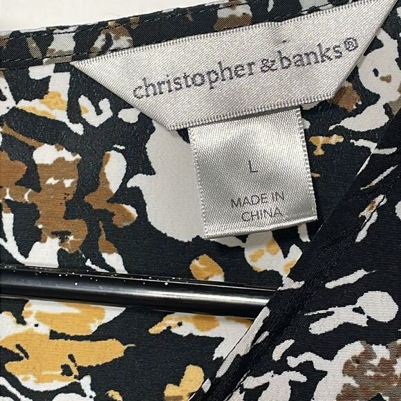 Christopher and banks sleeveless blouse - Picture 4 of 7